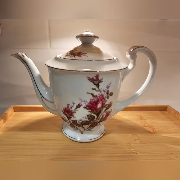 Not for sale Vintage 50s/60s Meiko Tea Rose Floral Tea Set - Picture 13 of 16